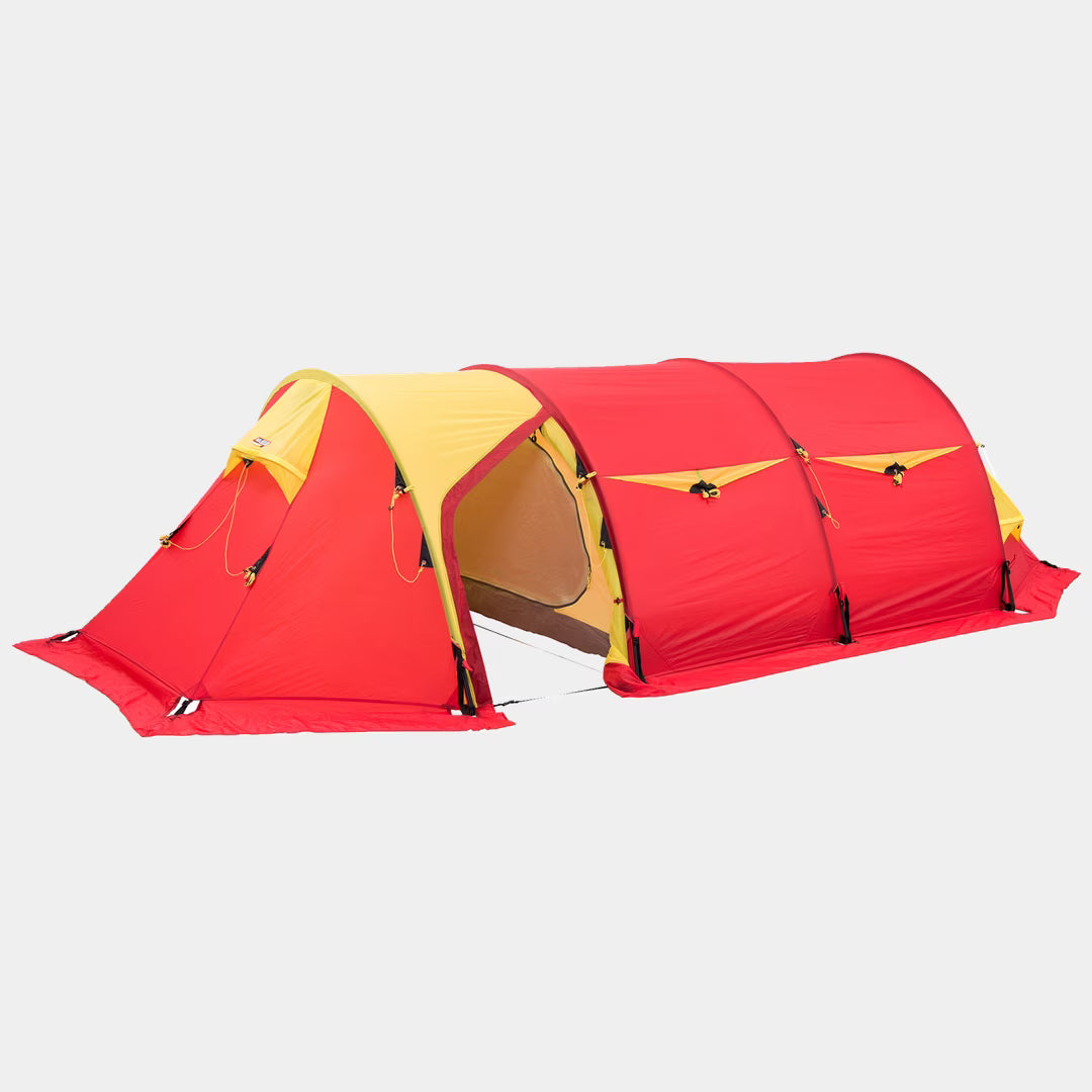 Arctic Xtreme 4 sleeper tunnel tent - red/yellow
